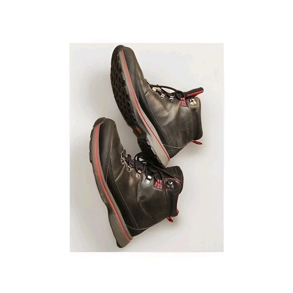 UGG MEN Black WATERPROOF LEATHER LACE UP Boots US 9 / EU 42 Thinsulate